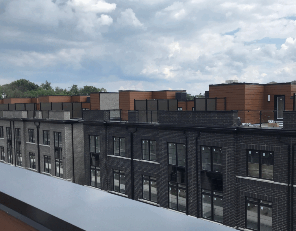 Balcony-windwall-picket