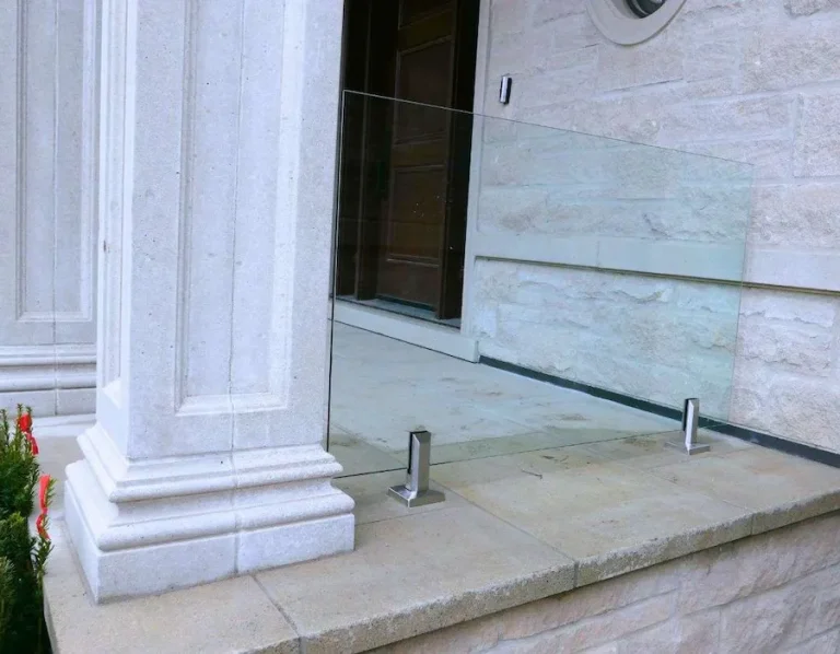 cdr-frameless-porch