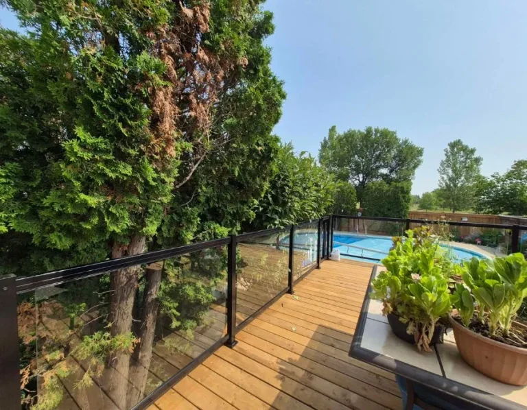 cdr_deck_glass-1