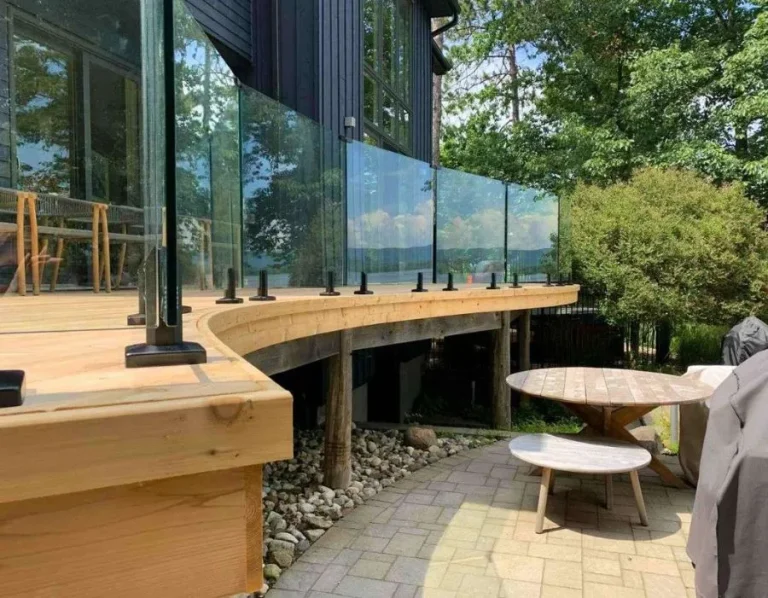 Angled-cdr_deckrailingsframeless-1