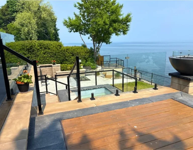 cdr_deckrailingsglass-2