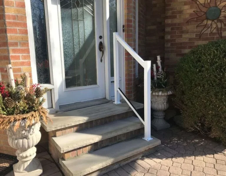 cdr_fronstep_glass