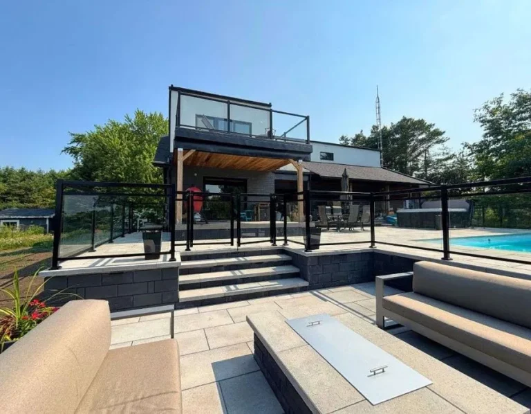 cdr_deckrailingsglass_1