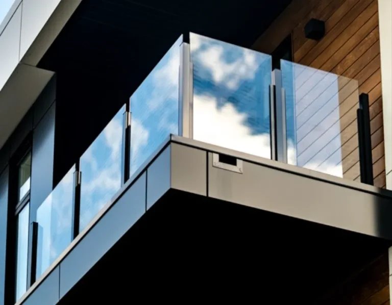 topless-glass-31-1.webp