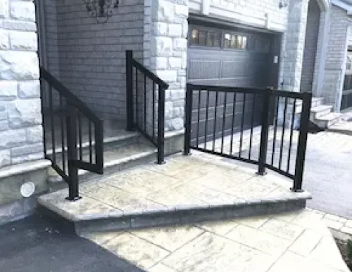 FrontPorch-GrabRail-DLoop-3.webp