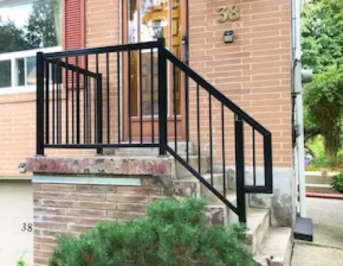 FrontPorch-GrabRail-DLoop.webp